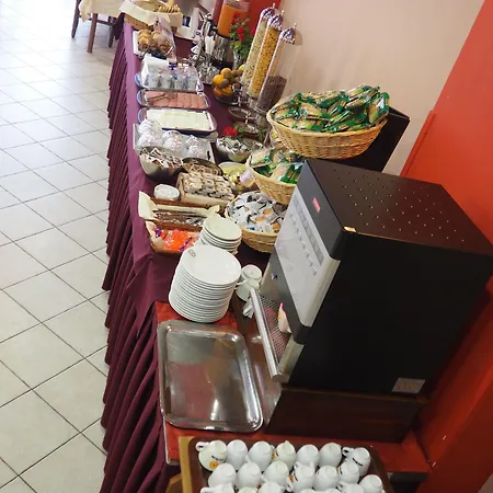 维尔吉利奥酒店 酒店 3*