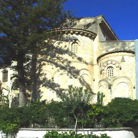 Virgilio Ξενοδοχείο